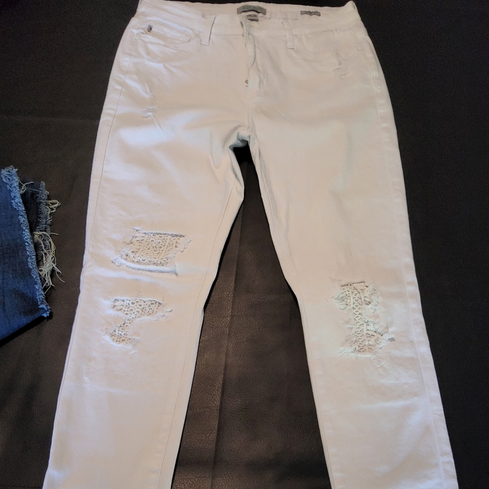 Women's White Distressed Jeans Judy Blue